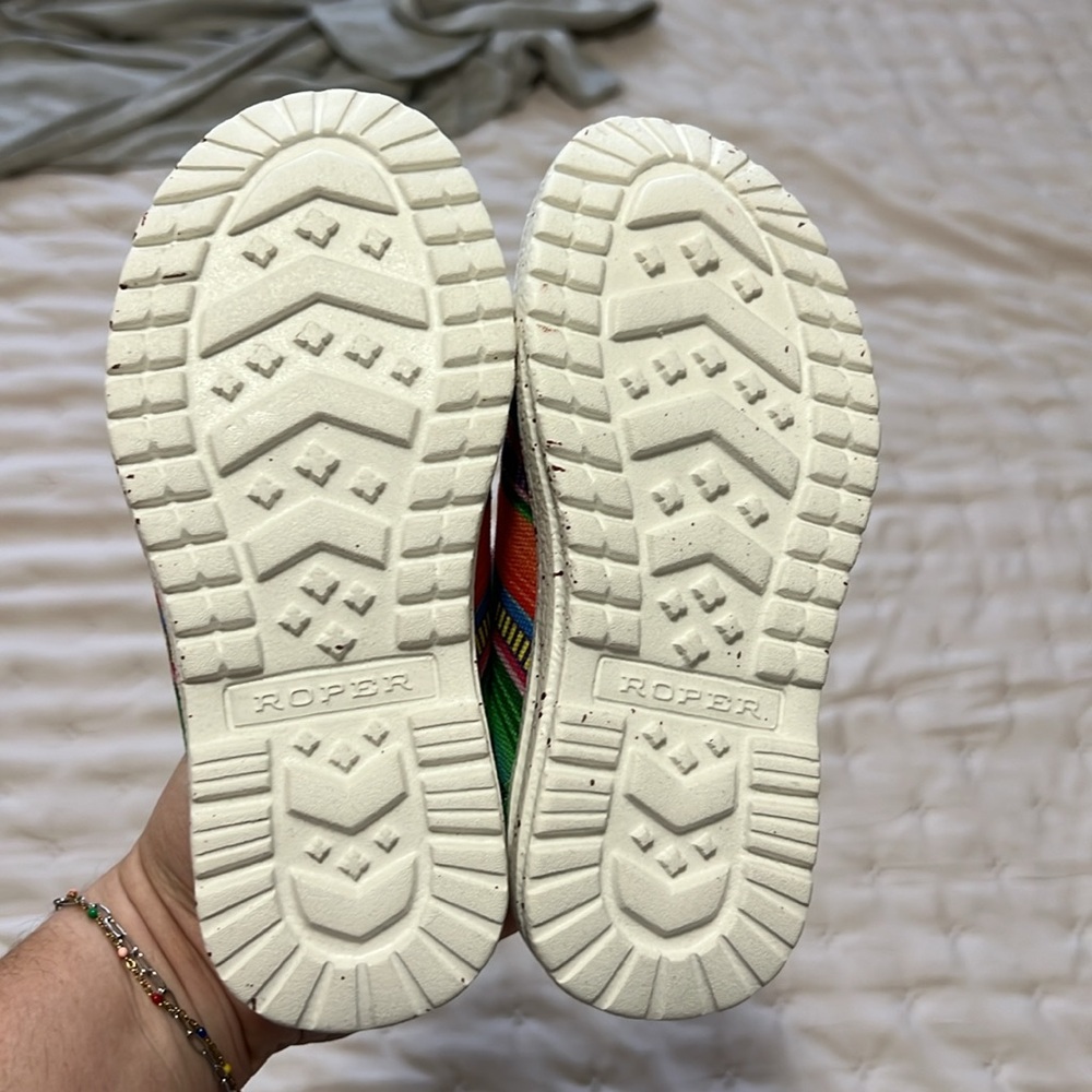 Kids Roper Slip Ons - Picture 3 of 5